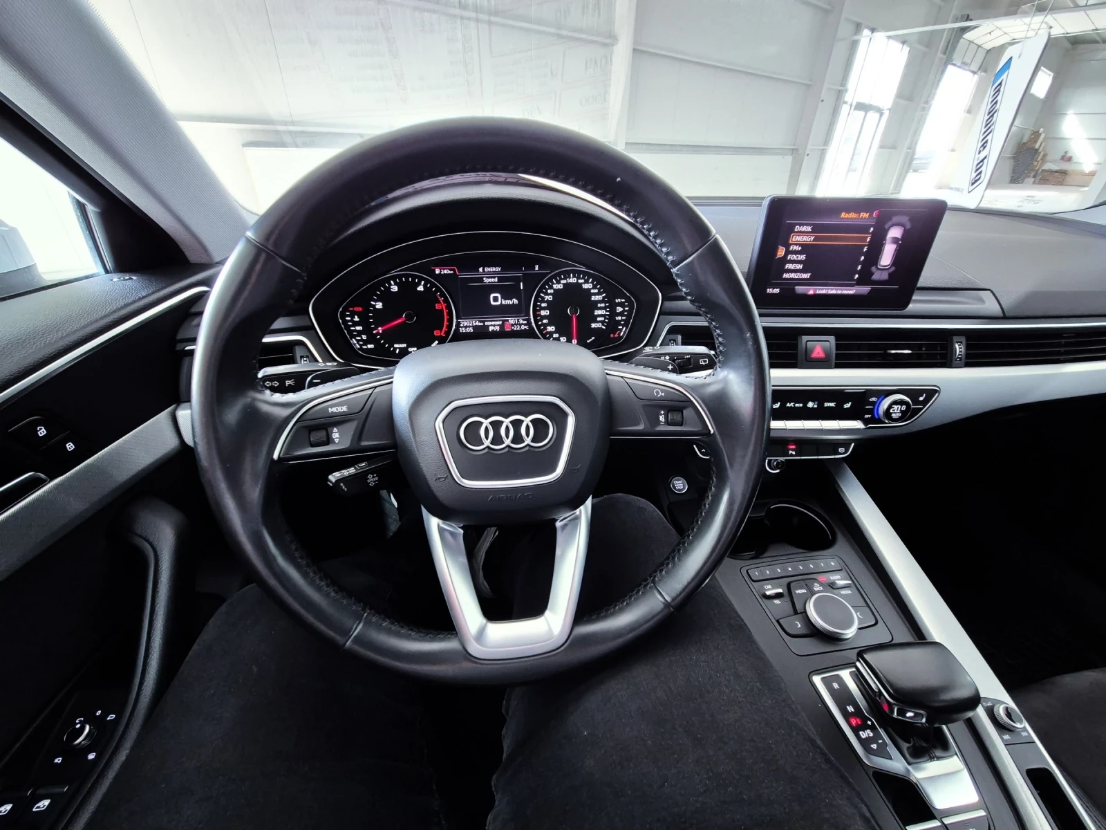 Audi A4 40 - изображение 5