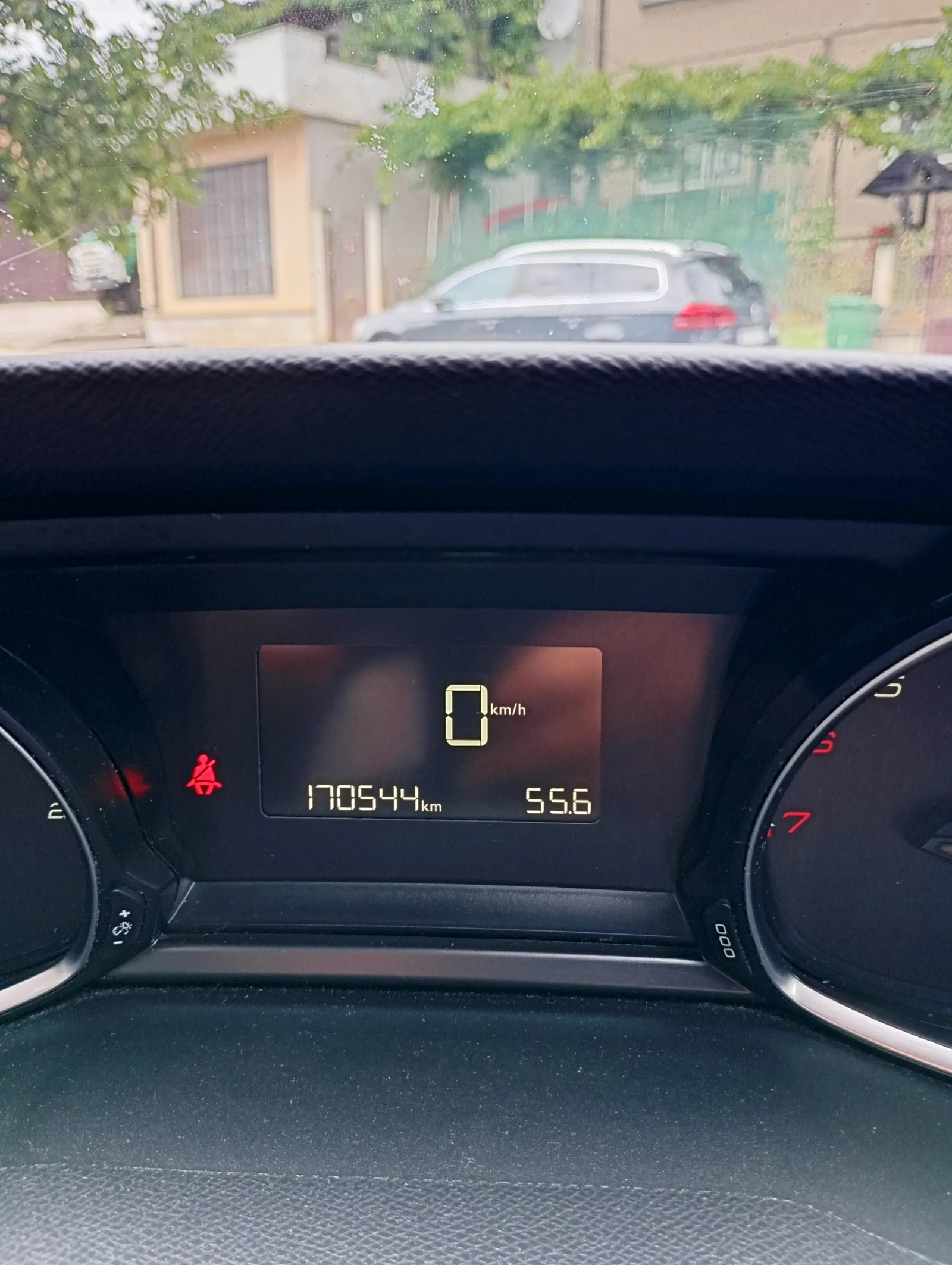 Peugeot 308 1.2 131к.с., снимка 10 - Автомобили и джипове - 54746151