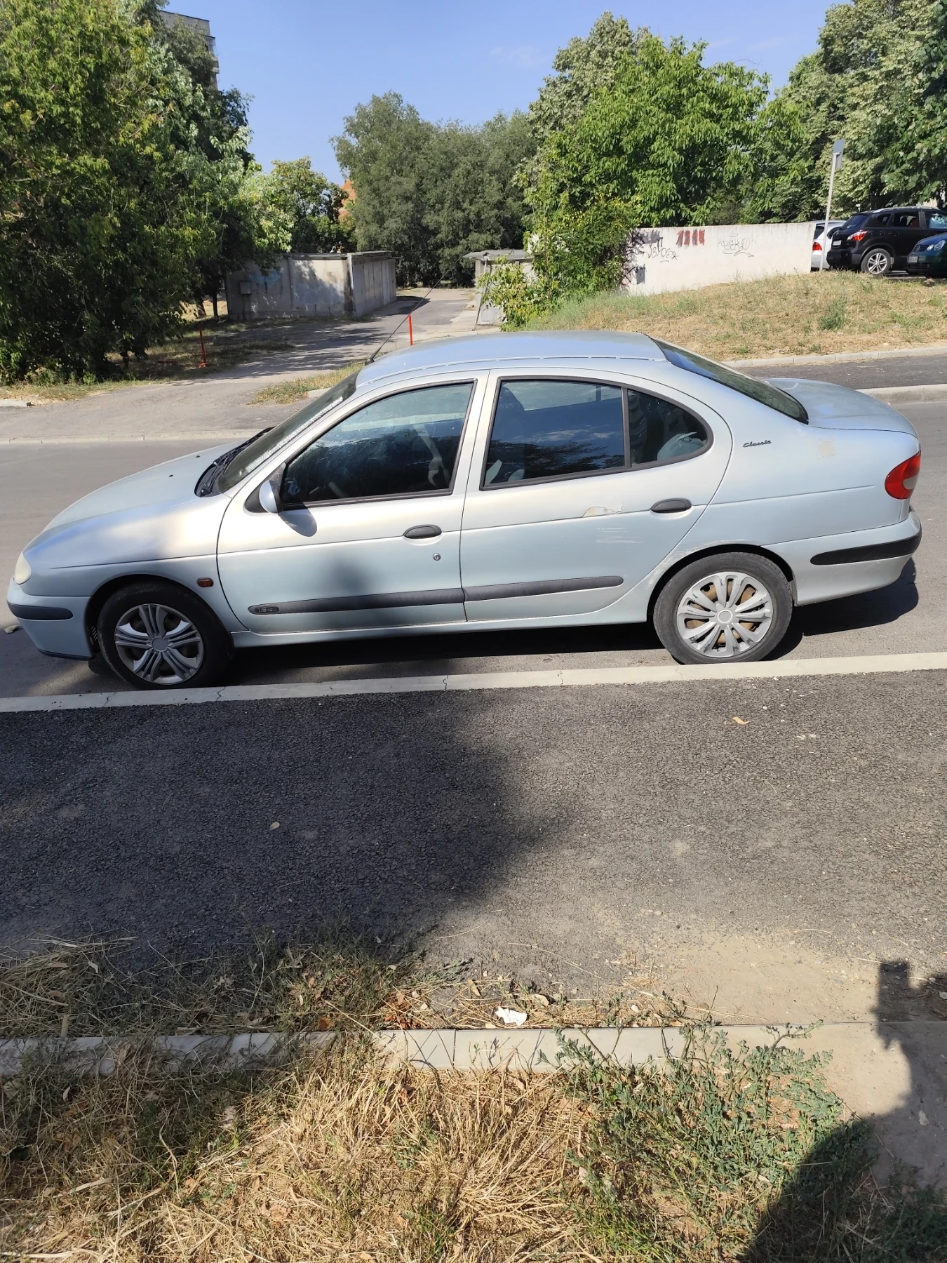 Renault Megane Класик  - изображение 4