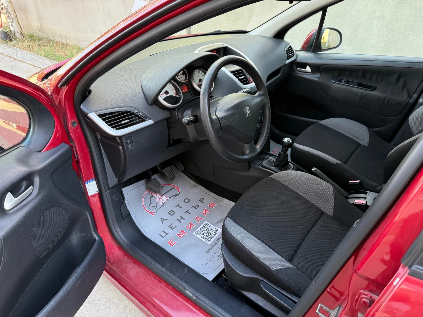 Peugeot 207 1.4 - изображение 5