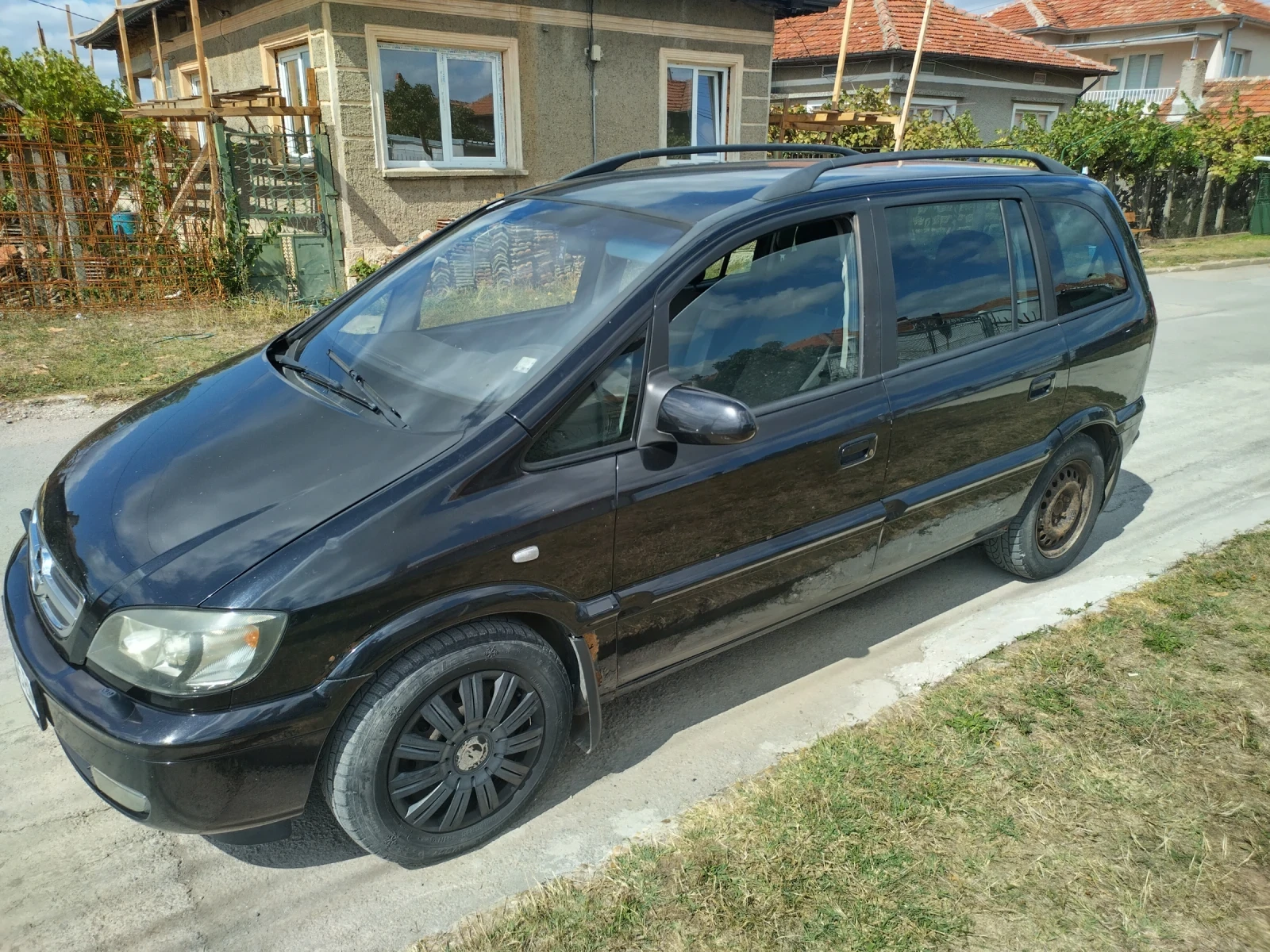 Opel Zafira 2.0tdi  - изображение 2