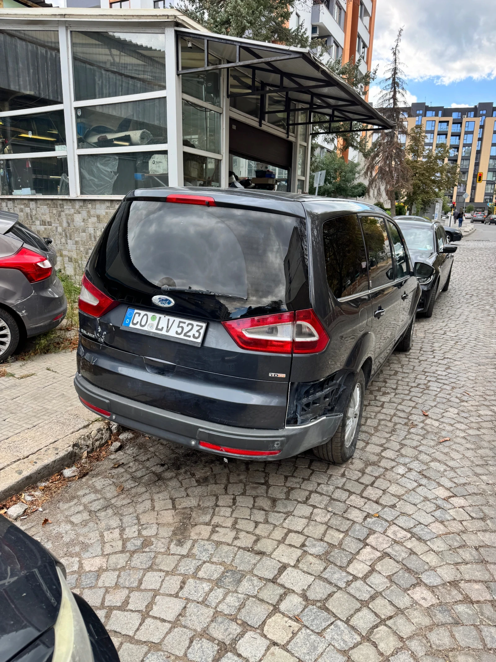 Ford Galaxy 6+ 1 - изображение 5