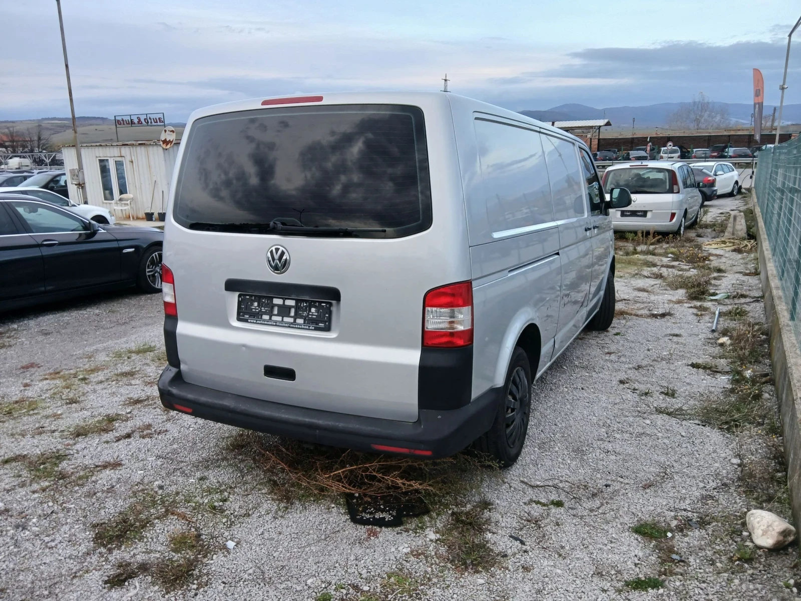 VW Sportsvan 2.0 tdi - изображение 5