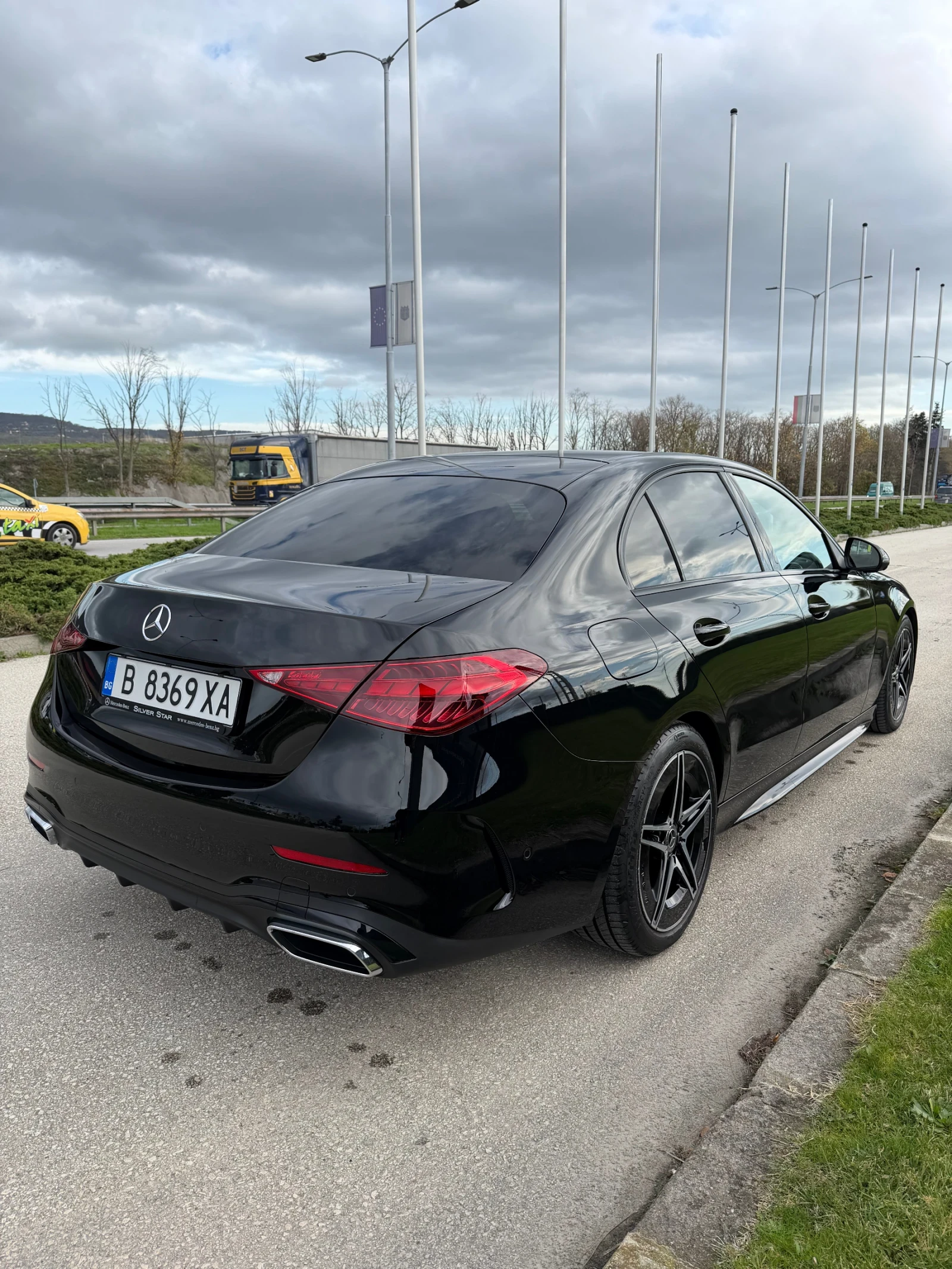 Mercedes-Benz C 300 4 MATIC - изображение 6