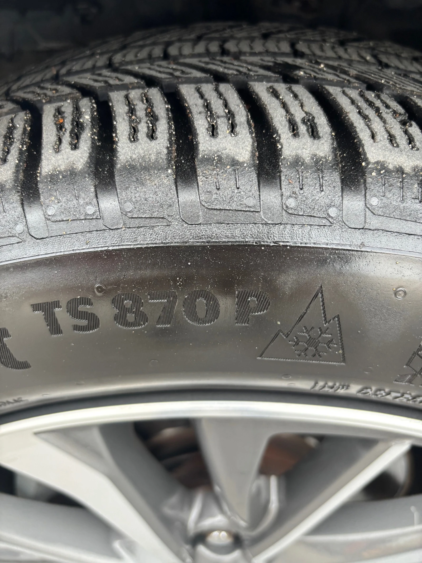 Toyota Avensis 1.8 Executive - изображение 5