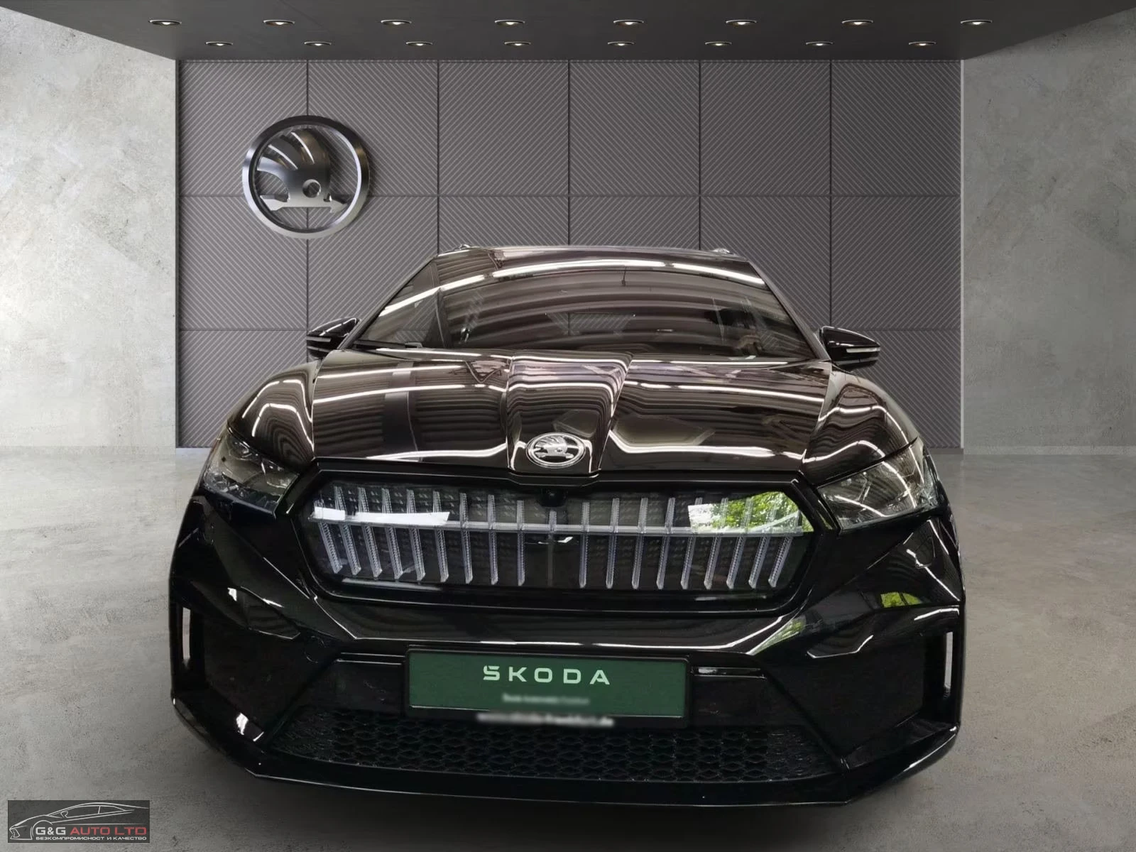 Skoda Enyaq 286HP/4X4/360/PANO/ACC/HUD/ACC/LED/235z, снимка 2 - Автомобили и джипове - 54041786