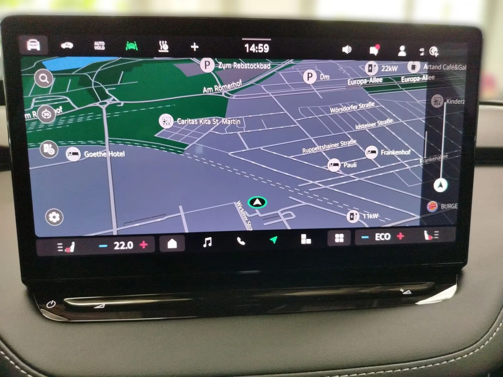 Skoda Enyaq 286HP/4X4/360/PANO/ACC/HUD/ACC/LED/235z, снимка 11 - Автомобили и джипове - 54041786