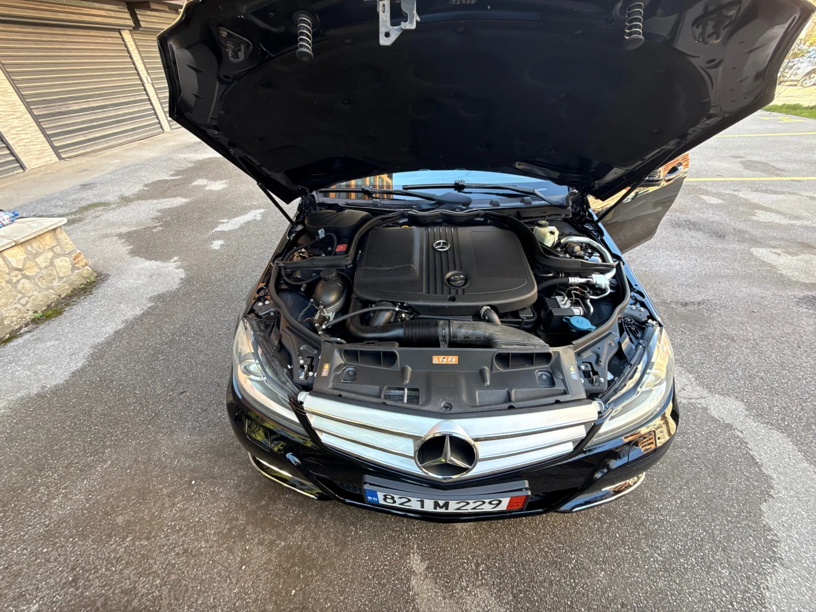 Mercedes-Benz C 220 C220 7G FACE AVANGARDE - MULTIBEAM КОЖА Bi-Xenon, снимка 15 - Автомобили и джипове - 54109282