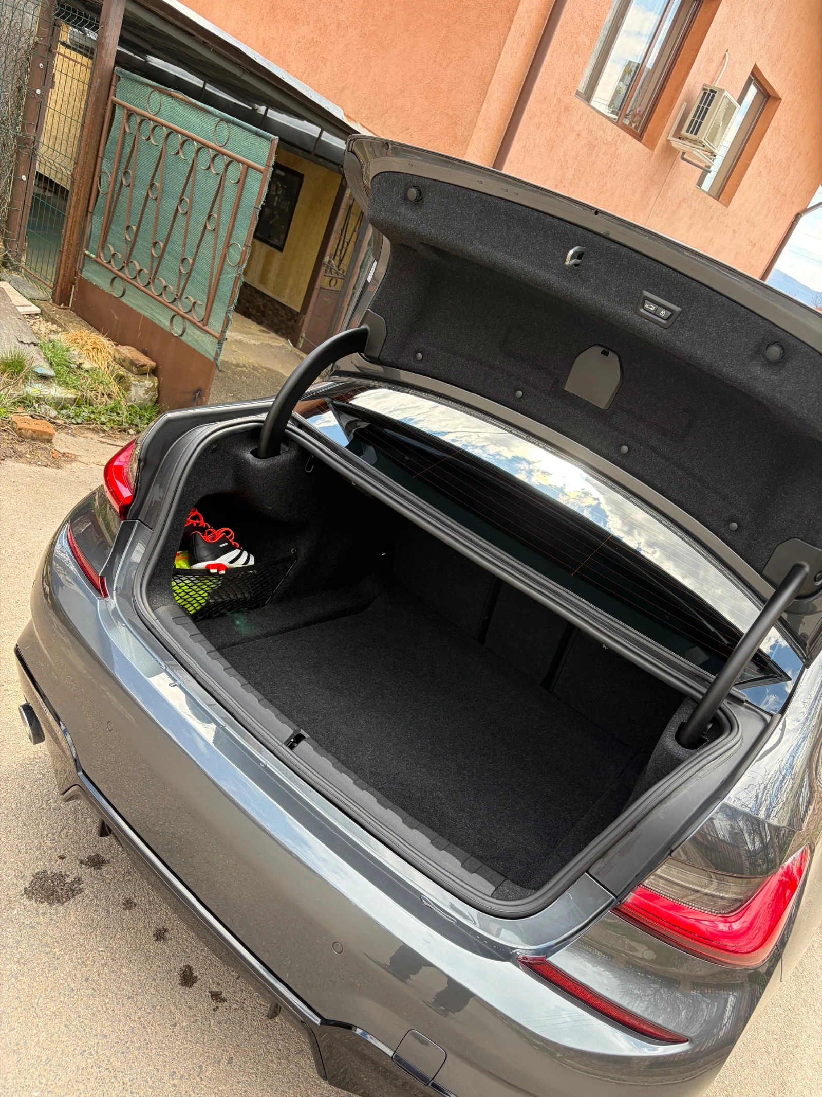 BMW 330 Bmw 330 i xdrive, снимка 16 - Автомобили и джипове - 54149914