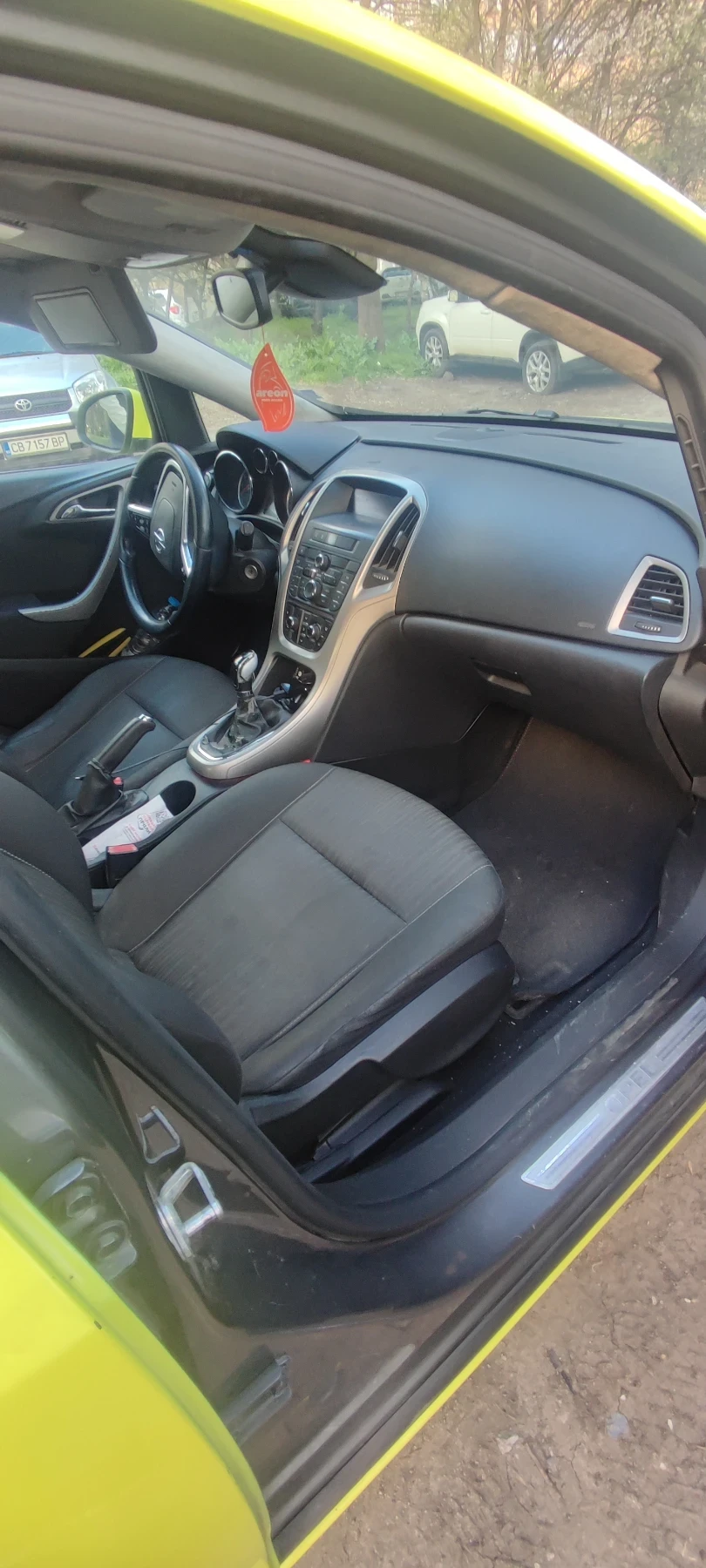 Opel Astra 1.4 АГУ, снимка 12 - Автомобили и джипове - 54157364