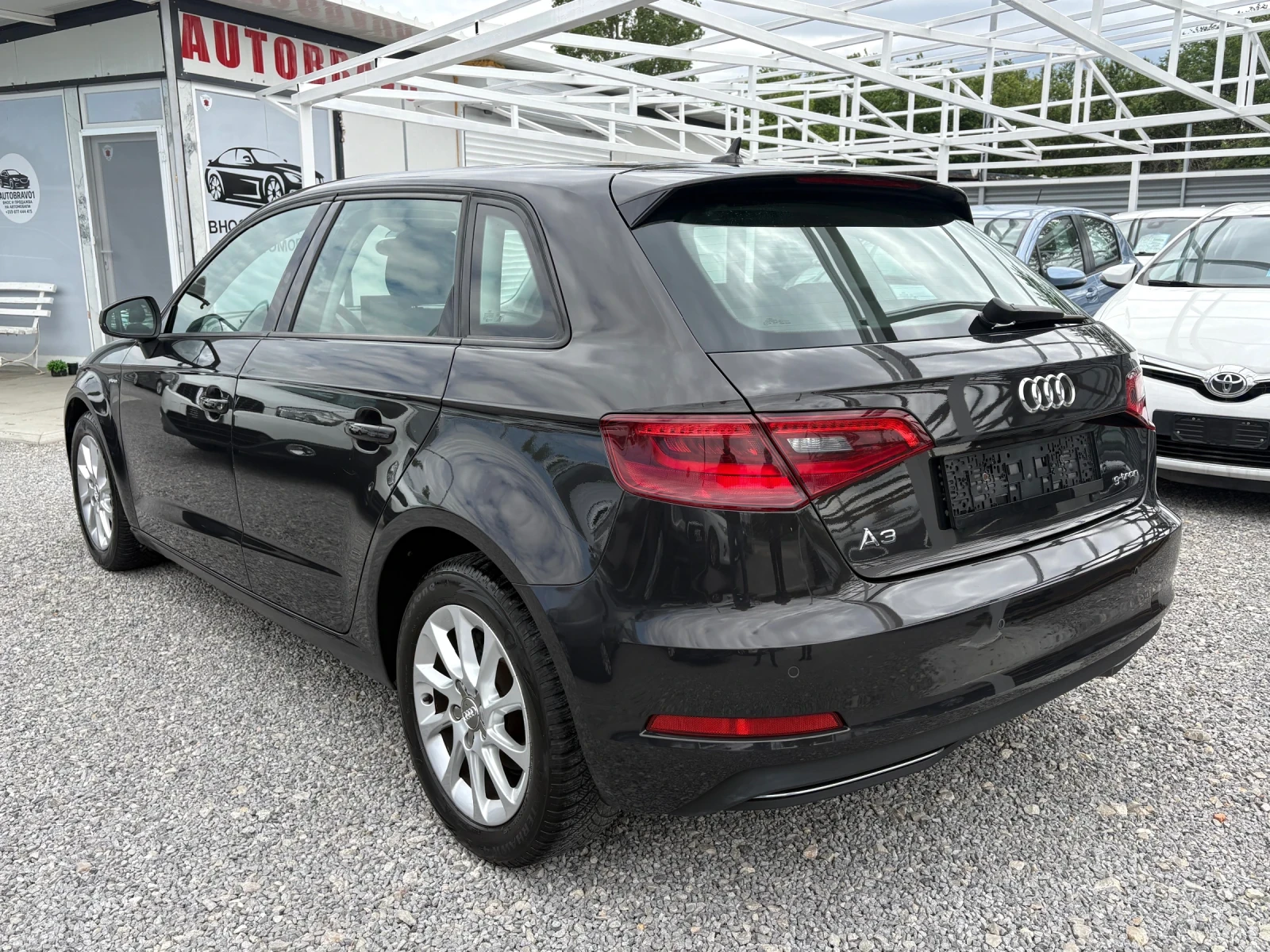 Audi A3 1 4-TGI-Кожен салон, снимка 5 - Автомобили и джипове - 54542855