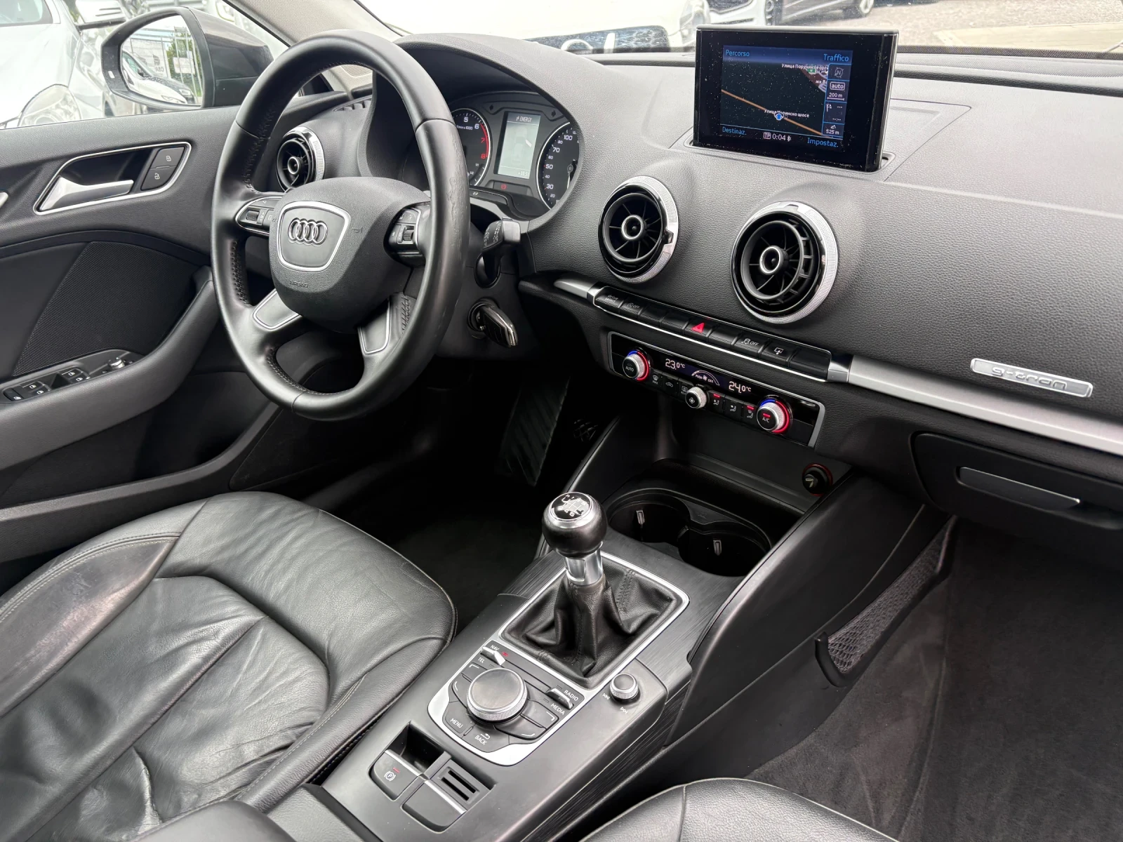 Audi A3 1 4-TGI-Кожен салон, снимка 11 - Автомобили и джипове - 54542855