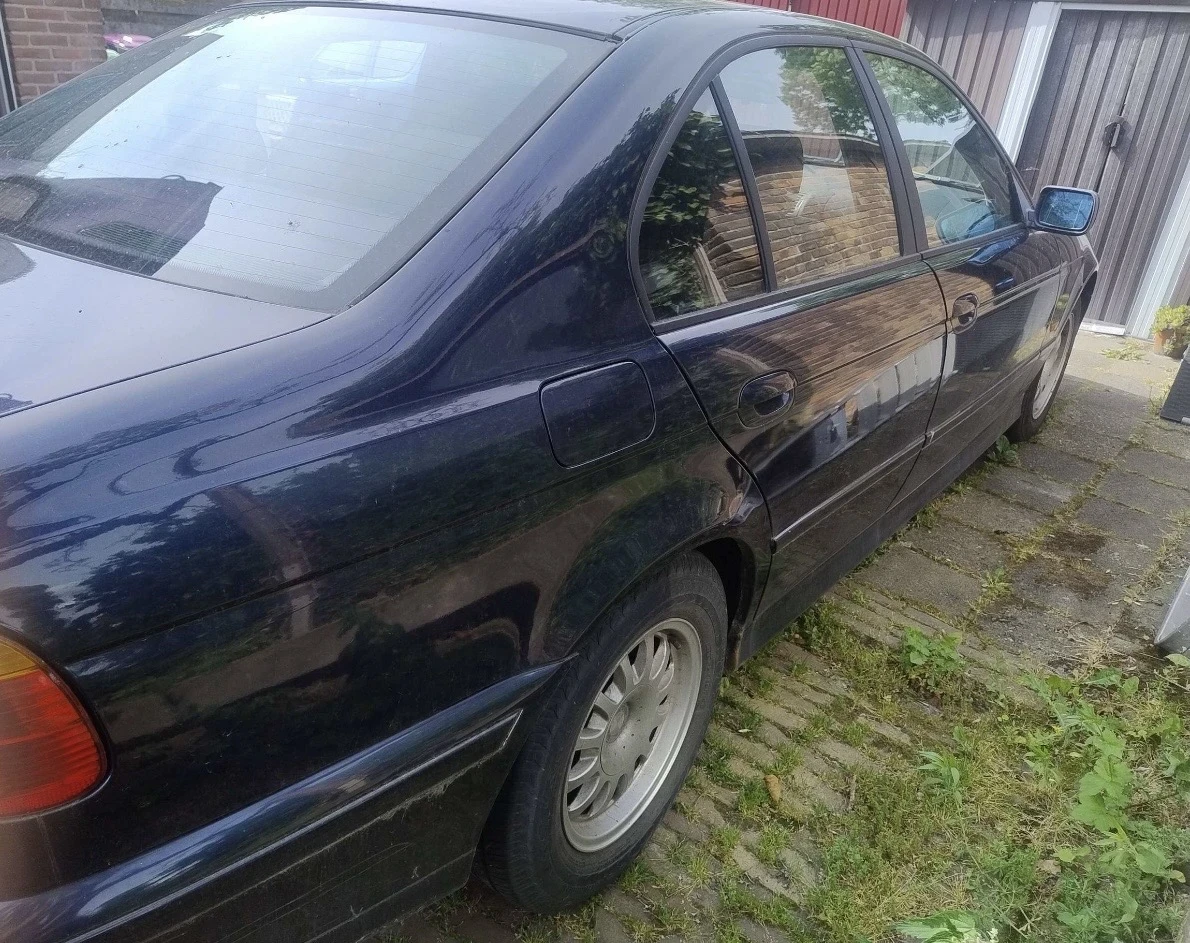 BMW 525, снимка 5 - Автомобили и джипове - 54789004