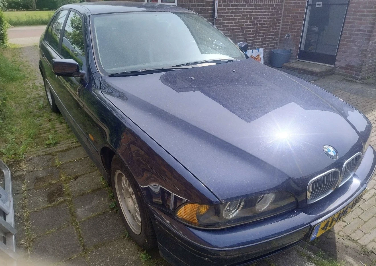 BMW 525, снимка 2 - Автомобили и джипове - 54789004