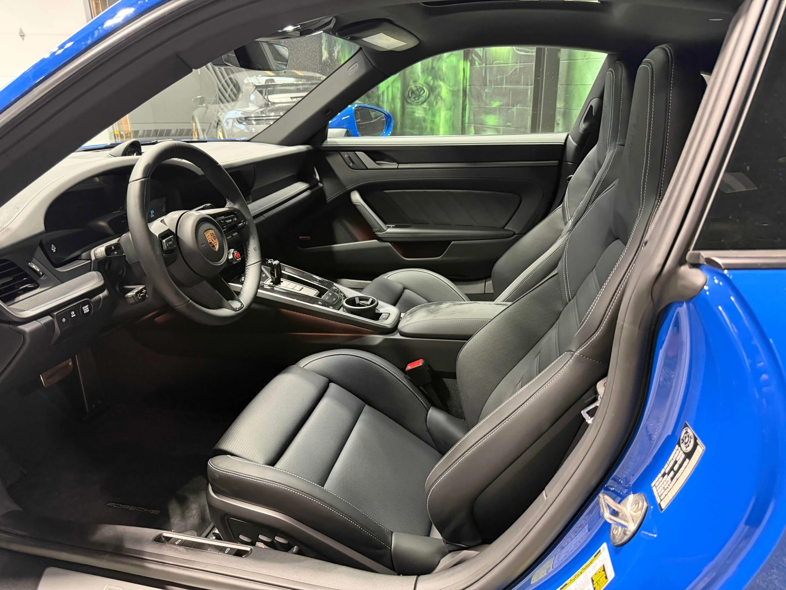 Porsche 911 CARRERA * * CARFAX * * АВТО КРЕДИТ * * , снимка 9 - Автомобили и джипове - 54870685