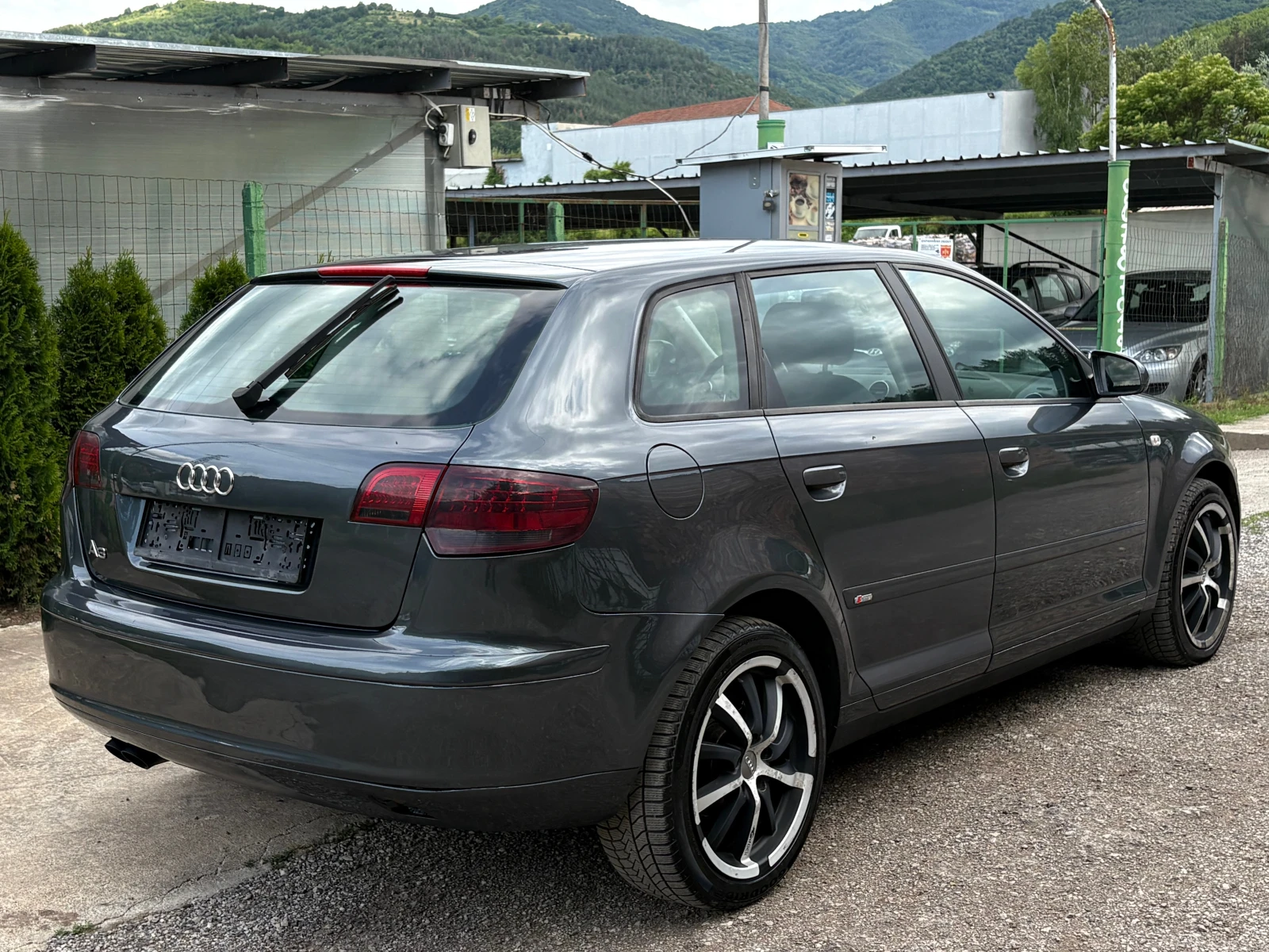 Audi A3 -1.9TDI-105кс(BKC)-КЛИМАТРОНИК-SPORTBACK-, снимка 3 - Автомобили и джипове - 54892874