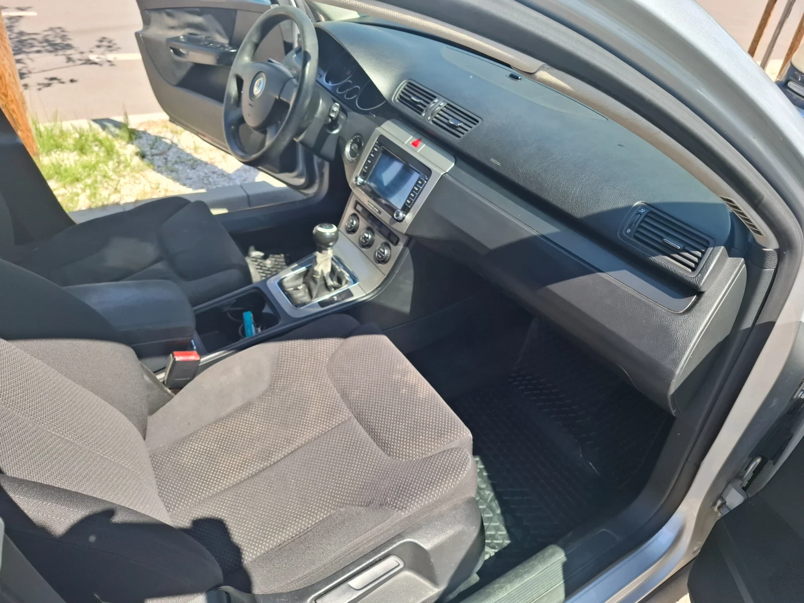 VW Passat, снимка 7 - Автомобили и джипове - 55192232