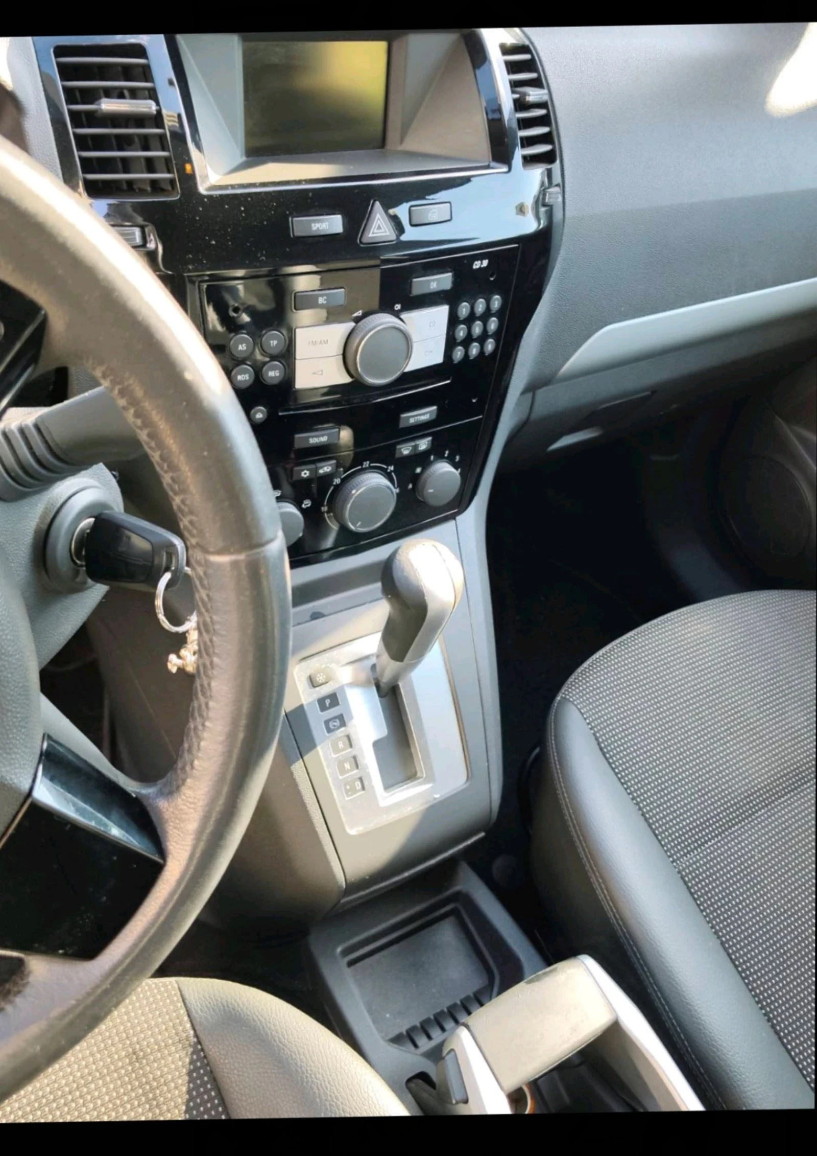 Opel Zafira, снимка 4 - Автомобили и джипове - 55525744