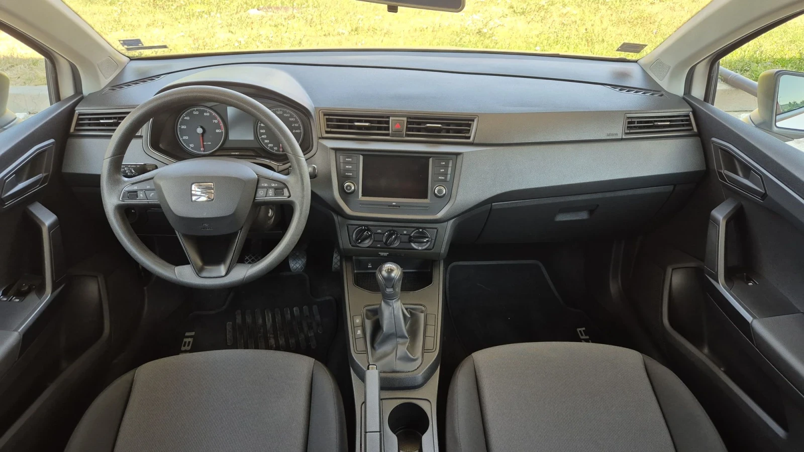 Seat Ibiza 77000km, снимка 10 - Автомобили и джипове - 55663419