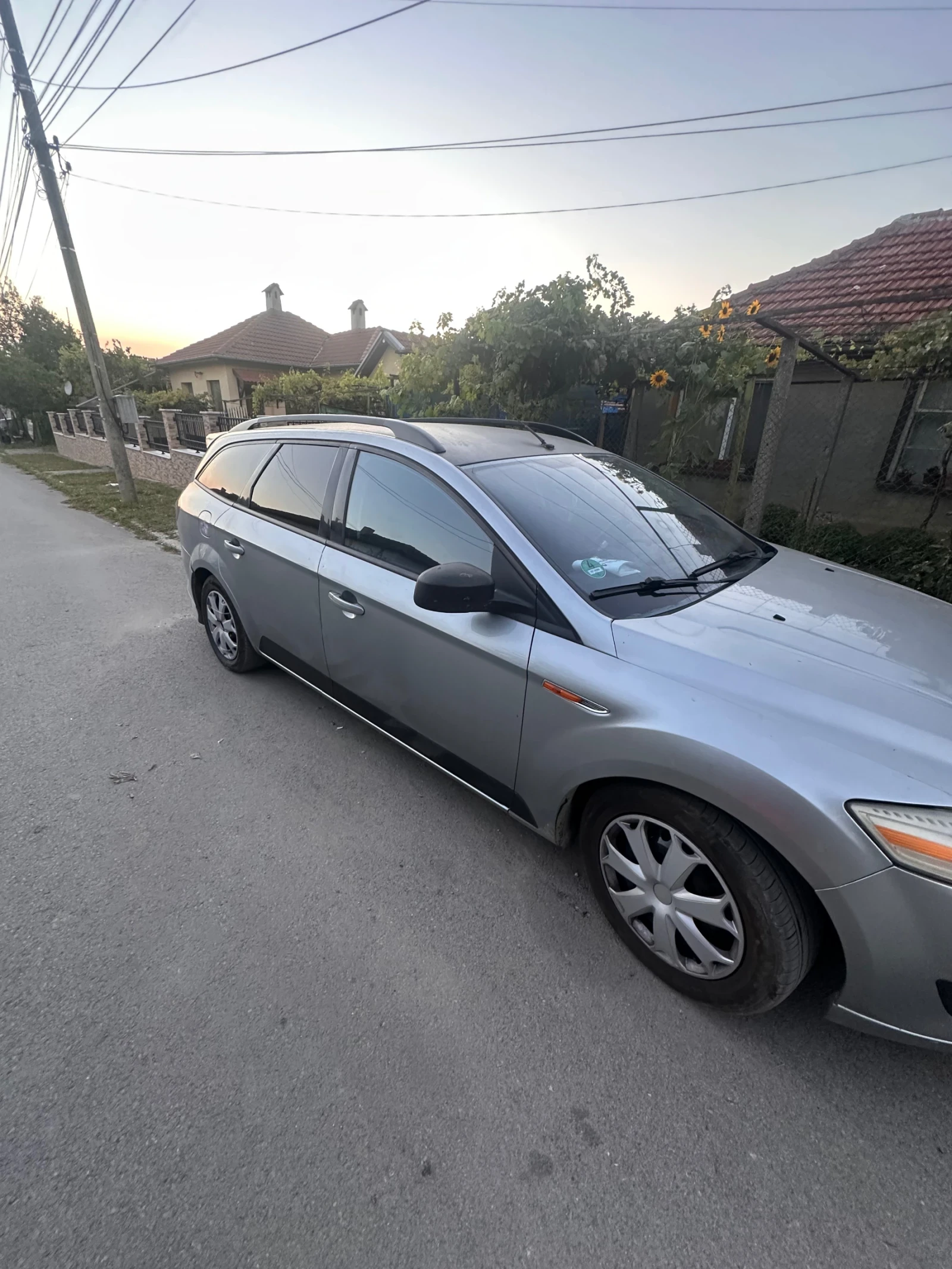 Ford Mondeo MK4 2.0 TDCi TITANIUM, снимка 2 - Автомобили и джипове - 55994194