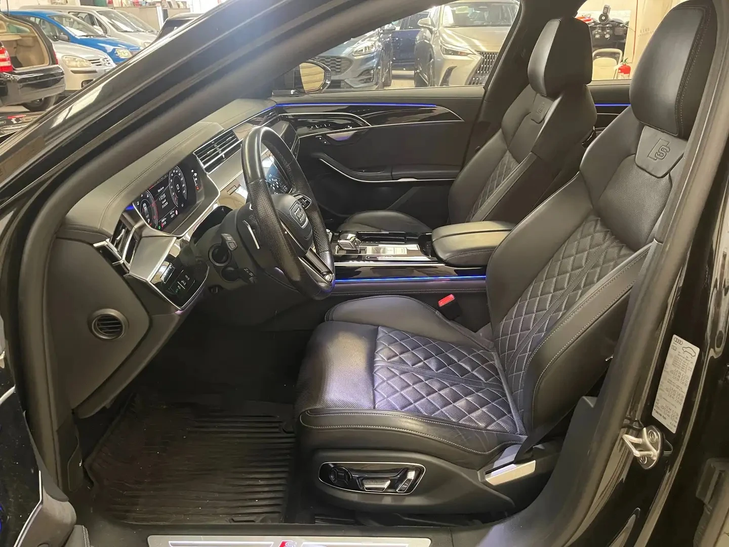 Audi A8 50TDI Quattro, снимка 7 - Автомобили и джипове - 56309257