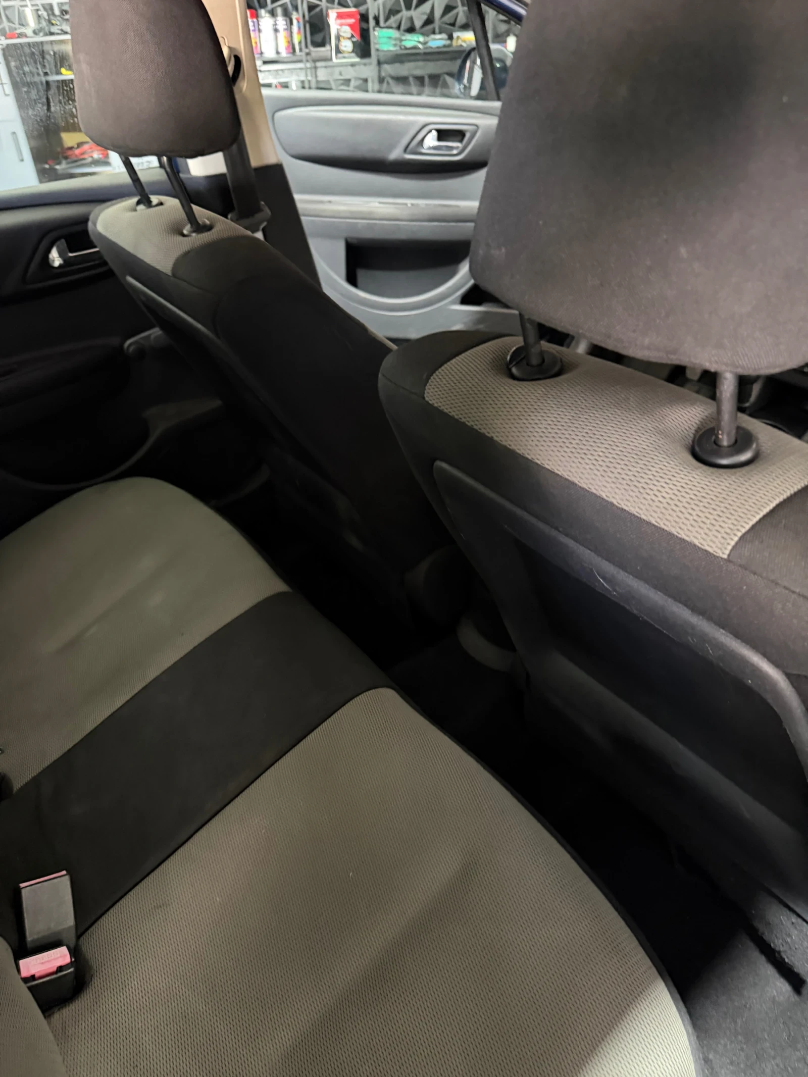 Citroen C4 1.6 110кс газ, снимка 9 - Автомобили и джипове - 56357673