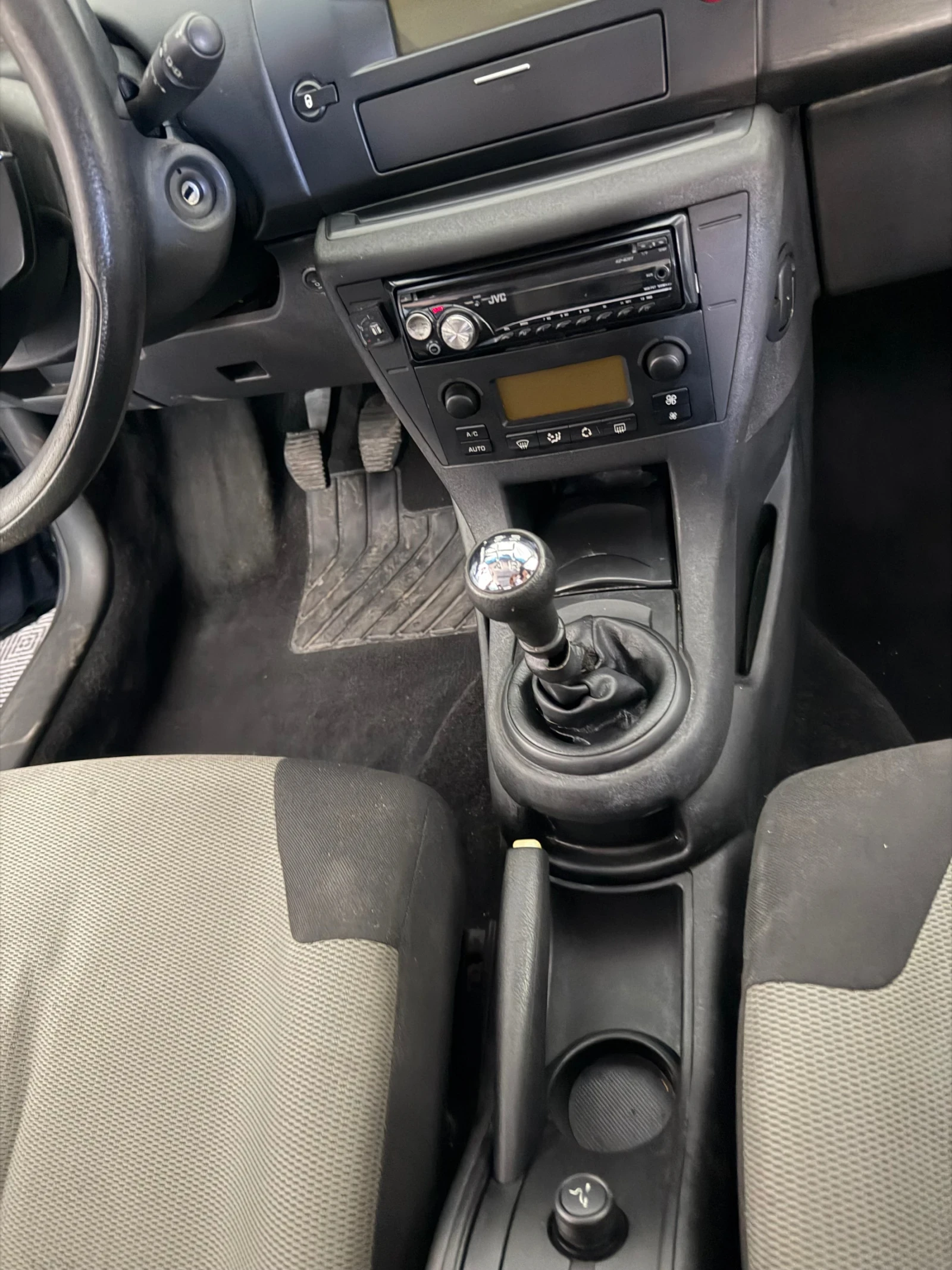 Citroen C4 1.6 110кс газ, снимка 13 - Автомобили и джипове - 56357673