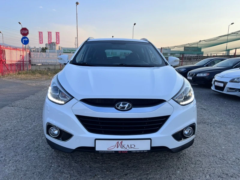 Hyundai IX35 2.0 CRDi FACE 4x4 НАВИ КАМЕРА КОЖА Premium FULL, снимка 3 - Автомобили и джипове - 46754893