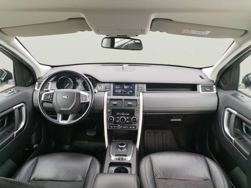 Land Rover Discovery Sport 2.0 TD4, снимка 11 - Автомобили и джипове - 52888321