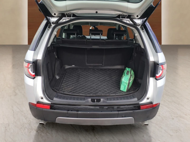 Land Rover Discovery Sport 2.0 TD4, снимка 12 - Автомобили и джипове - 52888321
