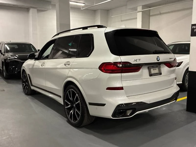 BMW X7 * xDrive40i * 7 МЕСТЕН * ВЪЗДУШНО * ДИСТРОНИК* 360, снимка 7 - Автомобили и джипове - 54751119