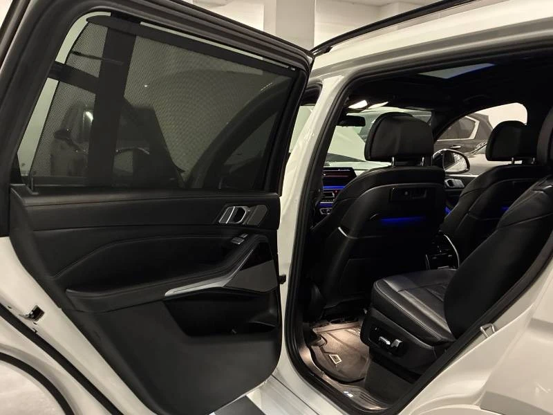BMW X7 * xDrive40i * 7 МЕСТЕН * ВЪЗДУШНО * ДИСТРОНИК* 360, снимка 16 - Автомобили и джипове - 54751119