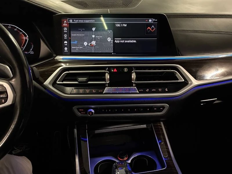 BMW X7 * xDrive40i * 7 МЕСТЕН * ВЪЗДУШНО * ДИСТРОНИК* 360, снимка 12 - Автомобили и джипове - 54751119