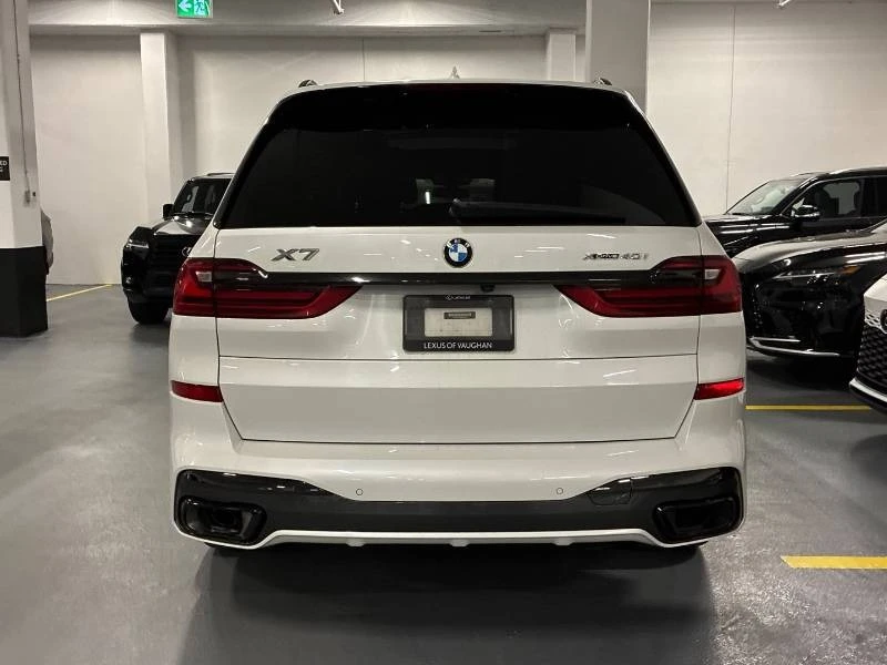 BMW X7 * xDrive40i * 7 МЕСТЕН * ВЪЗДУШНО * ДИСТРОНИК* 360, снимка 5 - Автомобили и джипове - 54751119