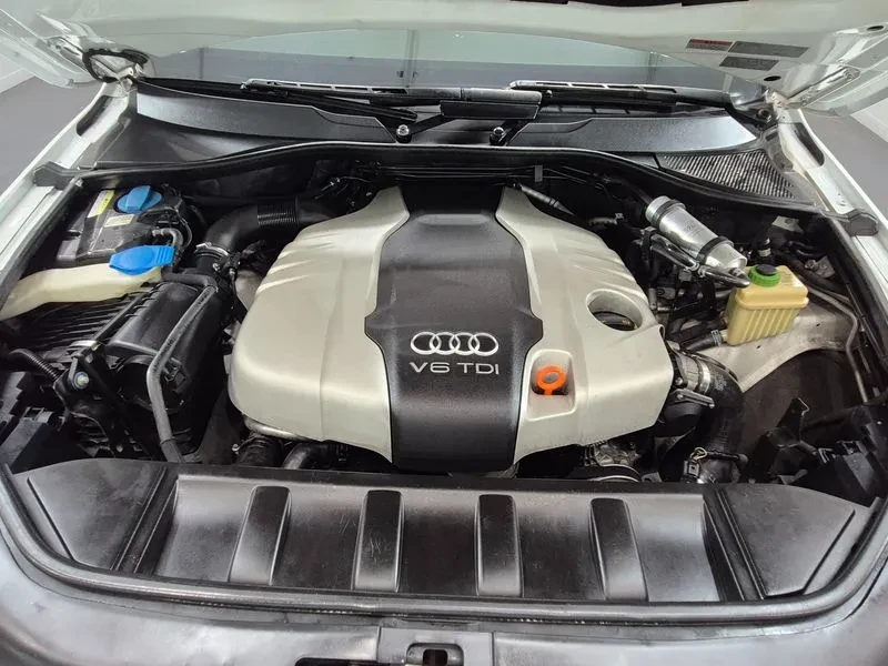 Audi Q7 3.0 TDI Quattro - САМО 30% АВАНС, снимка 6 - Автомобили и джипове - 55951557