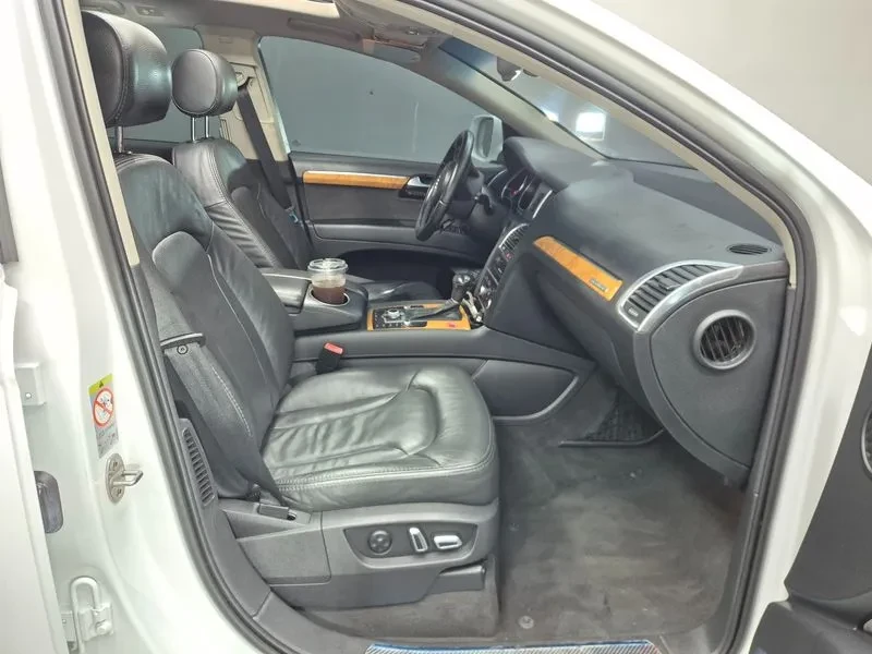 Audi Q7 3.0 TDI Quattro - САМО 30% АВАНС, снимка 10 - Автомобили и джипове - 55951557