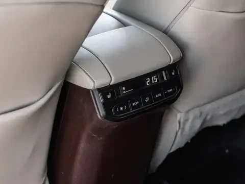 Toyota Highlander * Hybrid Limited * AWD * 7 ������ * CARFAX *  | Mobile.bg � ����������� 16