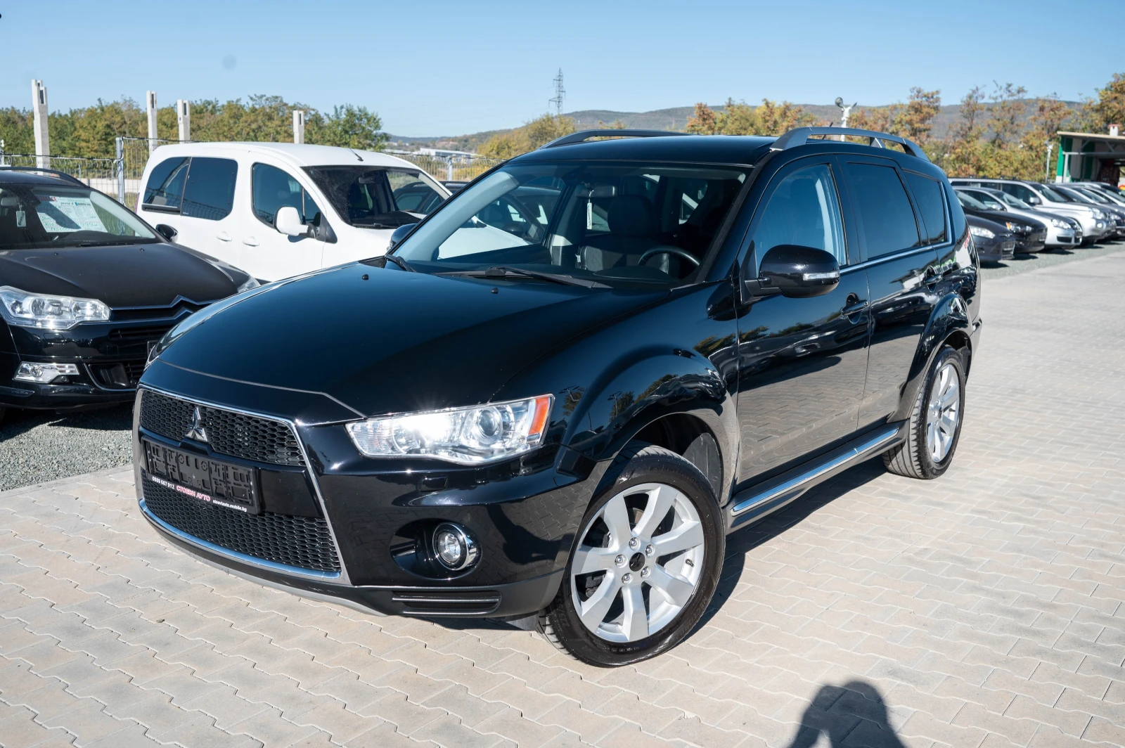 Mitsubishi Outlander 2.2* 156кс* фейслифт* 4х4 - изображение 2