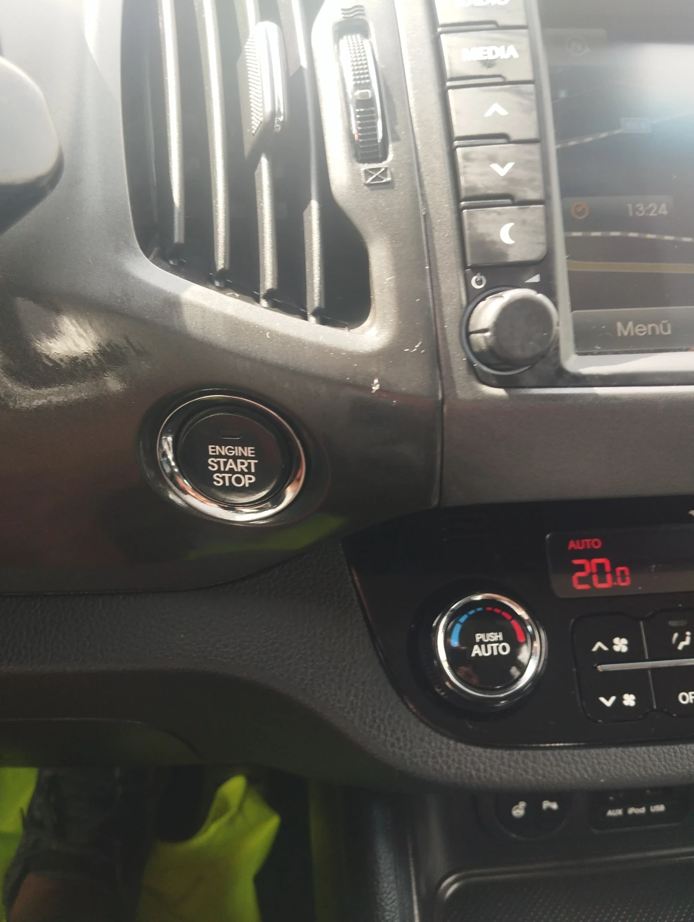 Kia Sportage 14г EURO 5 KEYLESS NAVI ПАРКТРОНИК АВТОПИЛОТ  - изображение 10