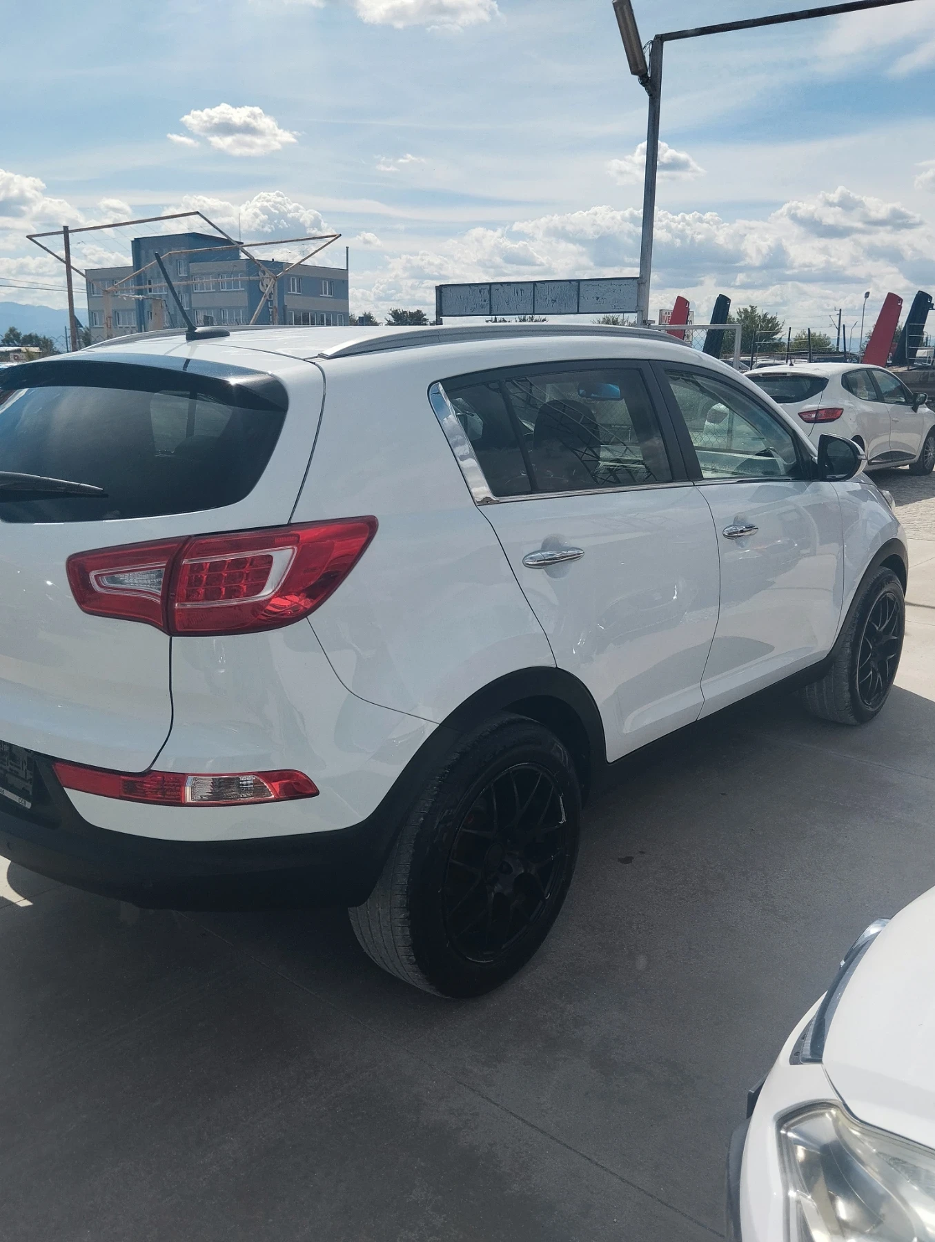 Kia Sportage 14г EURO 5 KEYLESS NAVI ПАРКТРОНИК АВТОПИЛОТ  - изображение 5