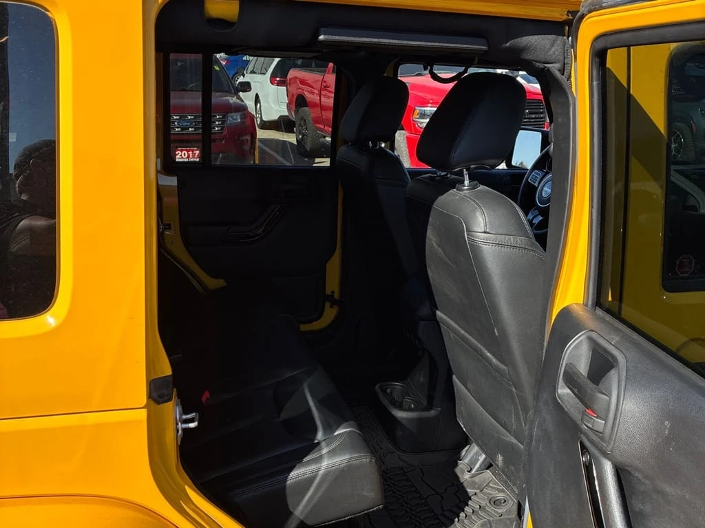 Jeep Wrangler * Sahara * CARFAX * БЕЗ ПЪРВОНАЧАЛНА ВНОСКА - изображение 7