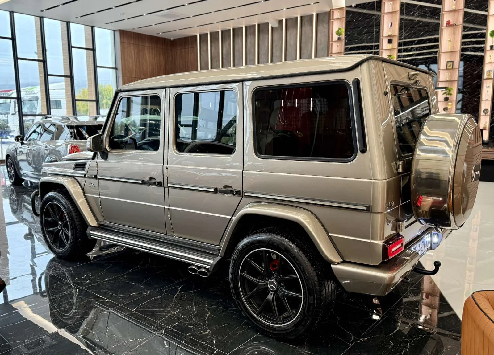 Mercedes-Benz G 500 2020 ОПТИКА НАЛИЧЕН - изображение 6
