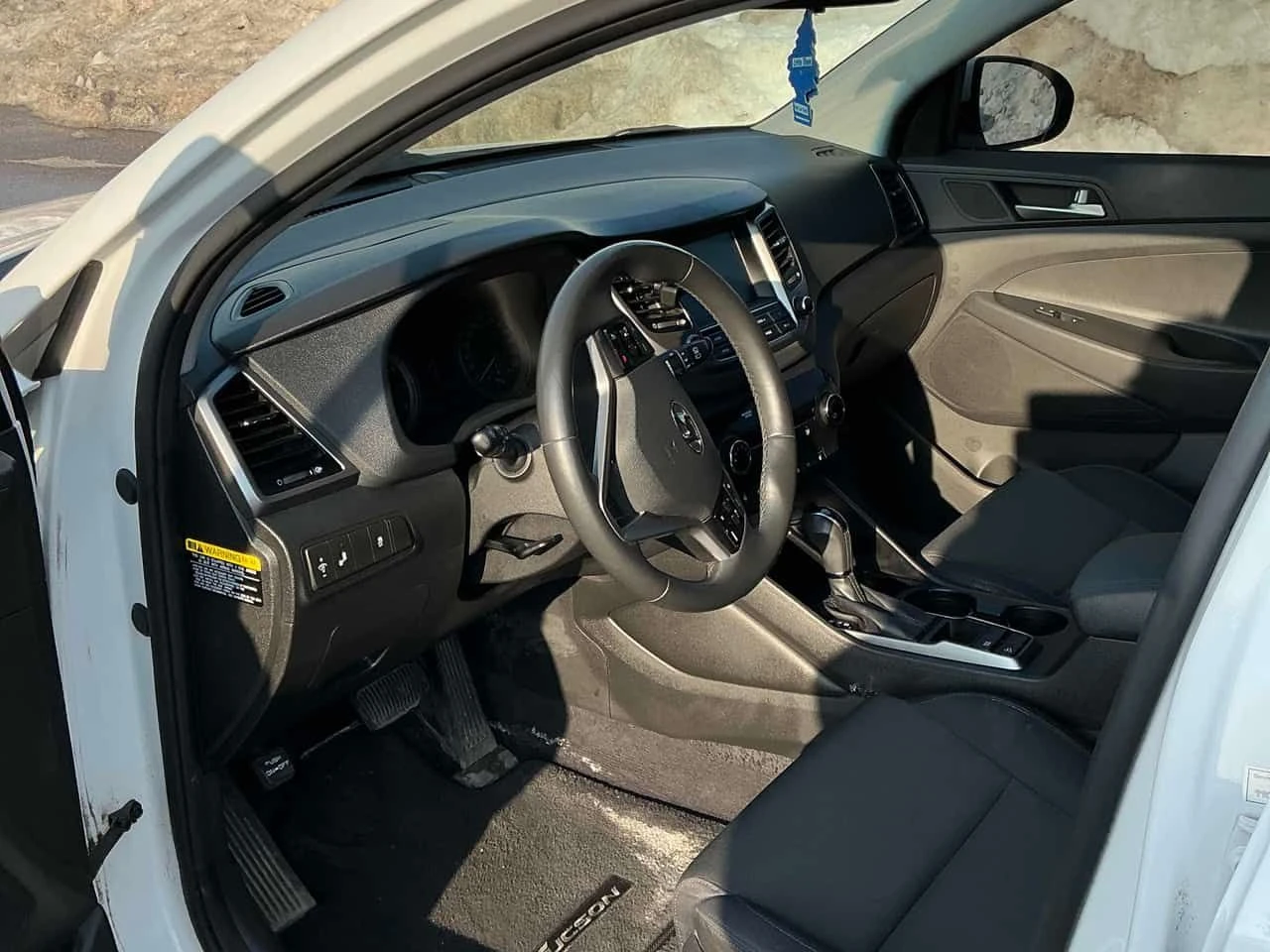 Hyundai Tucson * Premium * CARFAX * ���� �� �� | Mobile.bg � ����������� 11