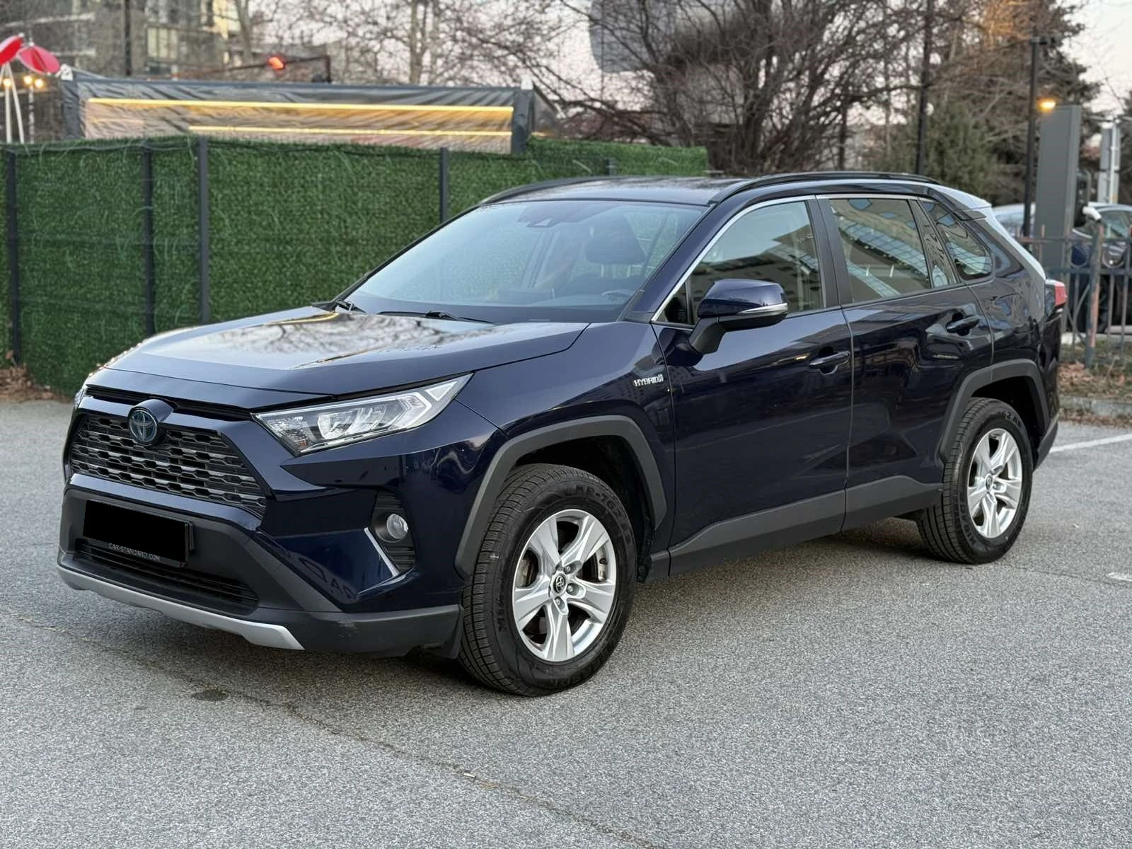 Toyota Rav4 Hybrid , снимка 2 - Автомобили и джипове - 53770111