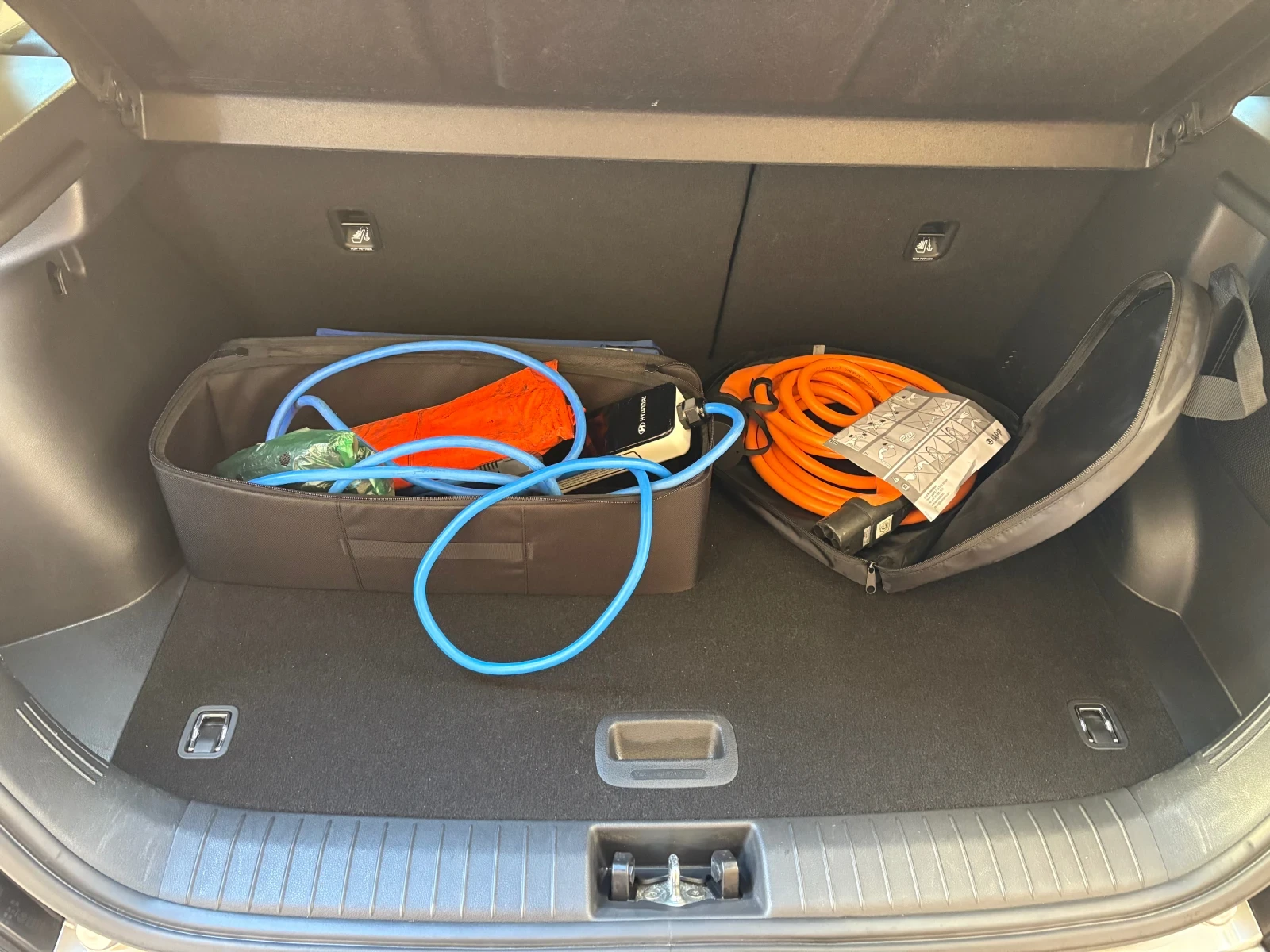 Hyundai Kona 64KWh PRIME, снимка 15 - Автомобили и джипове - 53826669