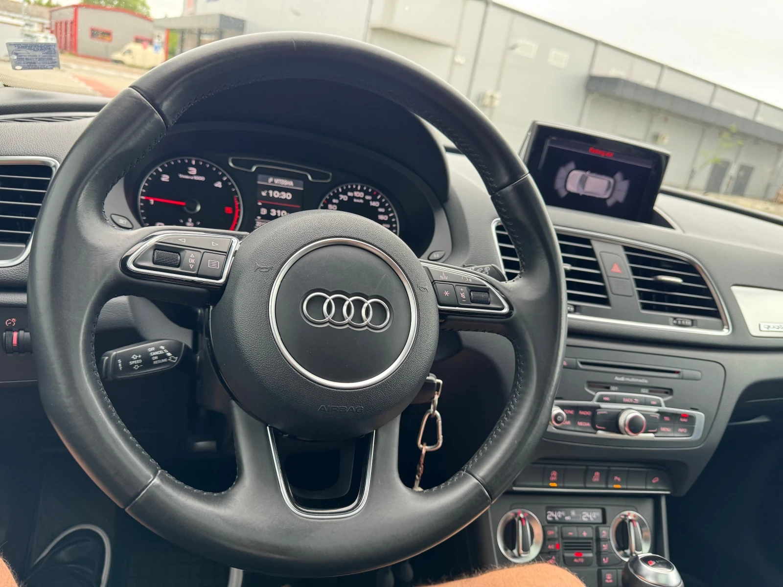 Audi Q3 2.0 TDI 4x4 , снимка 17 - Автомобили и джипове - 54485973