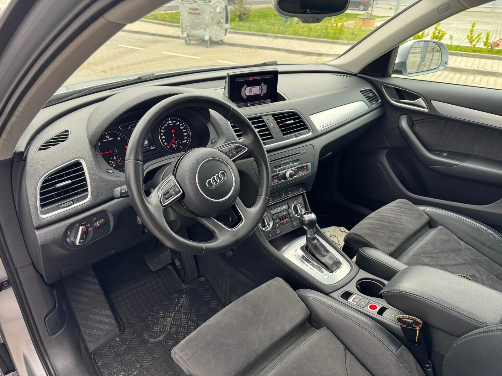 Audi Q3 2.0 TDI 4x4 , снимка 8 - Автомобили и джипове - 54485973