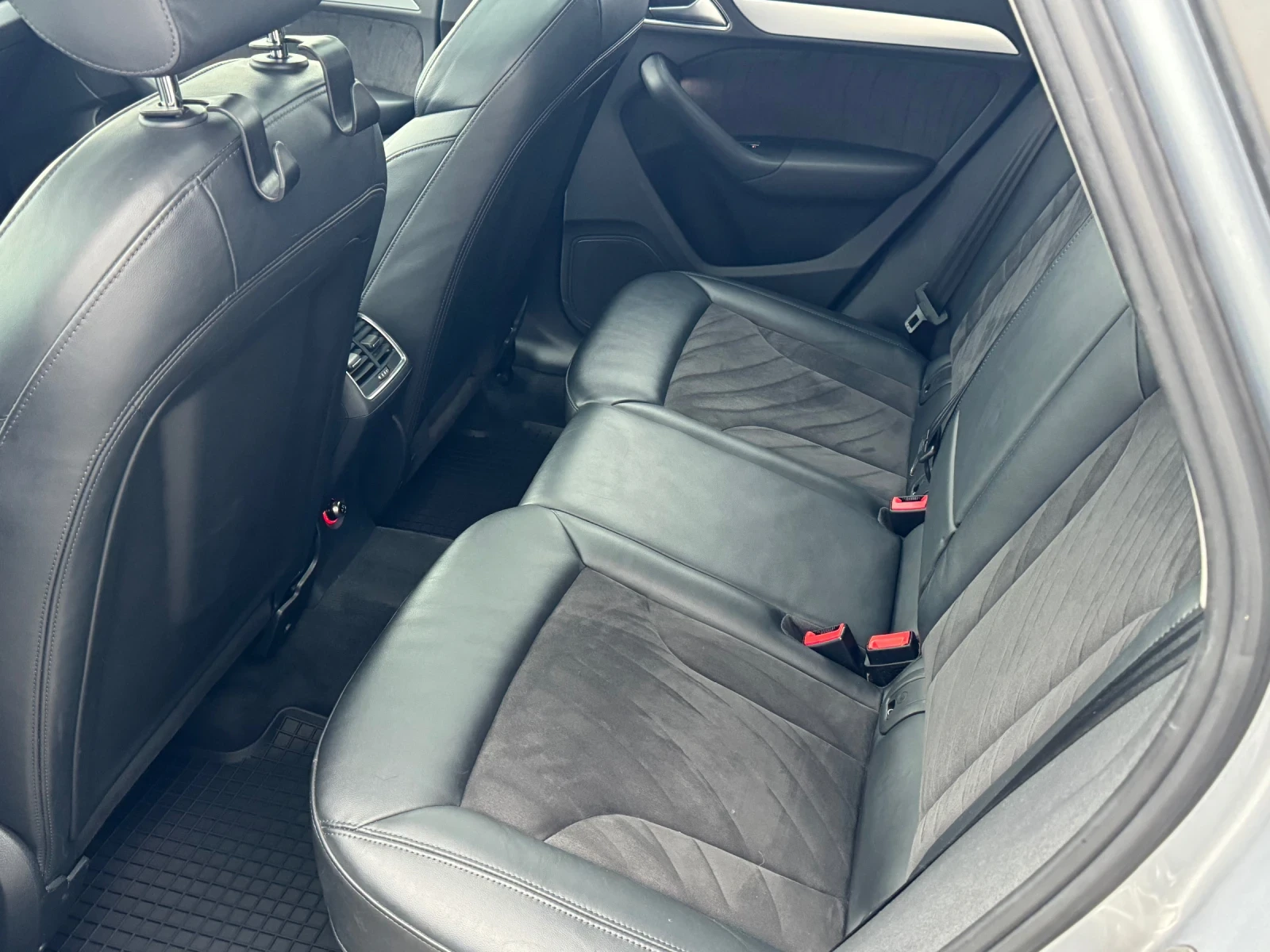 Audi Q3 2.0 TDI 4x4 , снимка 9 - Автомобили и джипове - 54485973