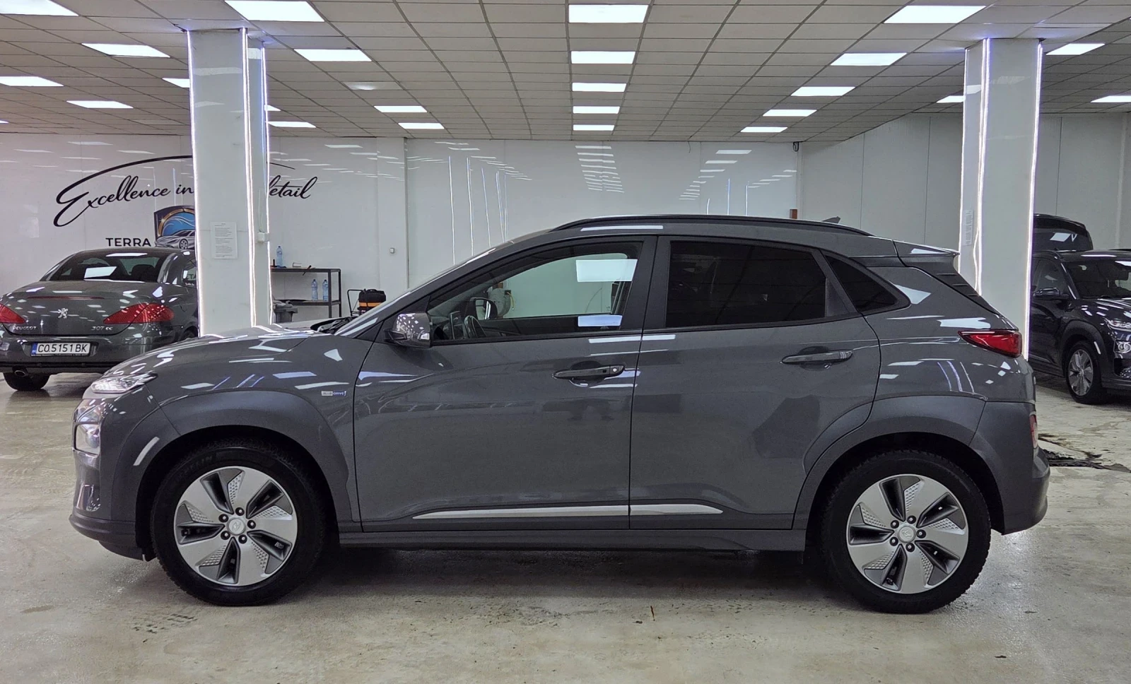 Hyundai Kona 64KWh/SOH100%/Blue Link, снимка 6 - Автомобили и джипове - 54700517