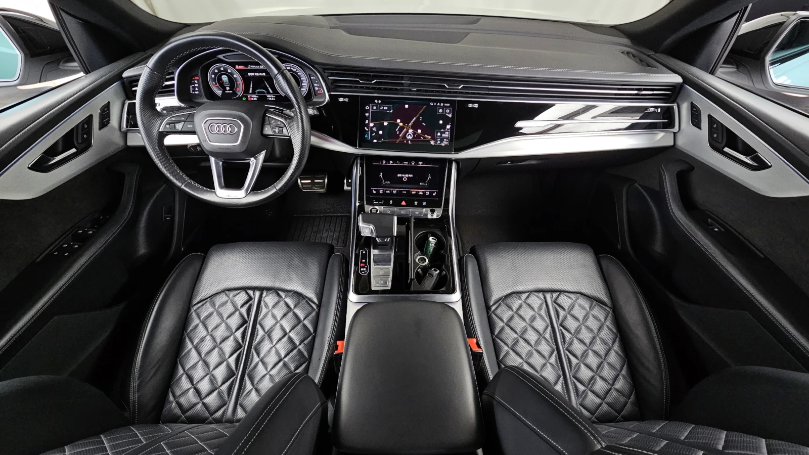 Audi Q8 MATRIX* DIS* SOFT-CLOSE* МАСАЖ* ОБДУХ* 360* HUD* S, снимка 6 - Автомобили и джипове - 55087284
